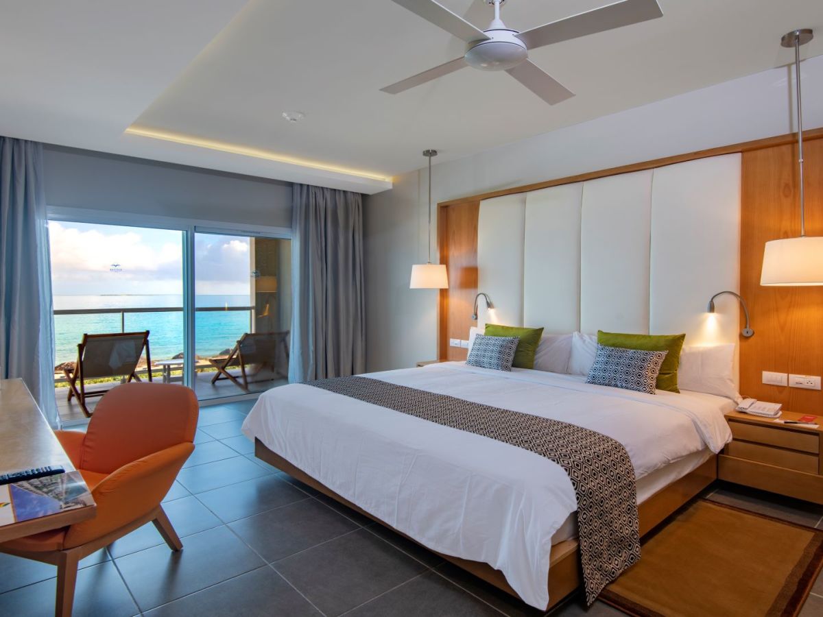 Suites with Sea View